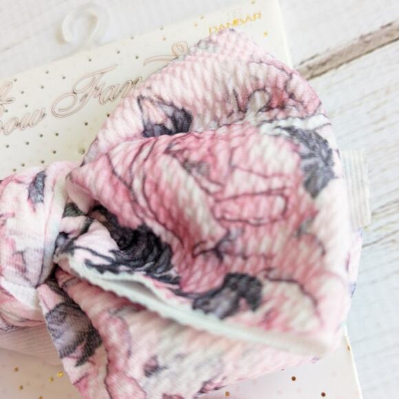 Danbar Bow Fancy Booties and floral headband New - Picture 2 of 3